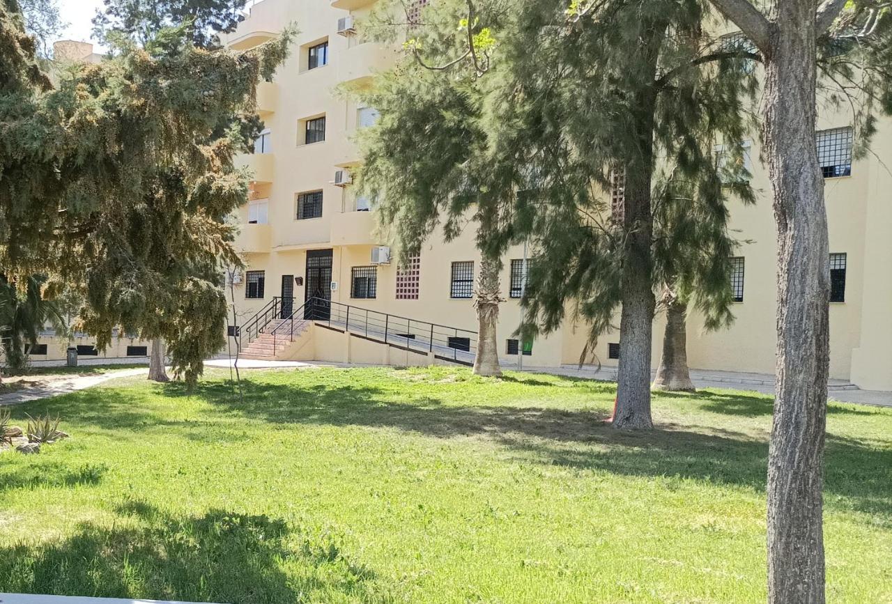 Super Luminoso Y Muy Tranquilo Con 2 Dormitorios Jerez de la Frontera Exterior foto